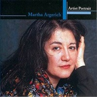 Warner Classics : Argerich - Artist Portrait