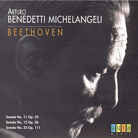�Aura : Michelangeli - Beethoven Sonatas 11, 12 & 32