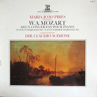 �Erato : Pires - Mozart Concertos 8 & 27